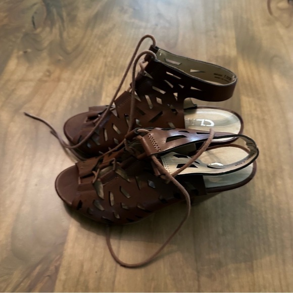 Chinese Laundry Gladiator Heels Size 7.5 - Picture 2 of 5